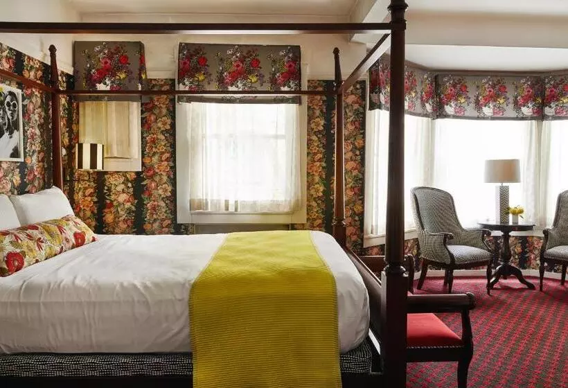 اتاق لوکس با تخت بزرگ, White Swan Inn