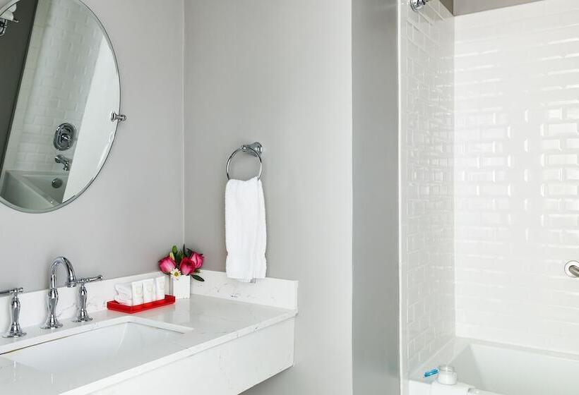 Номер Deluxe, White Swan Inn