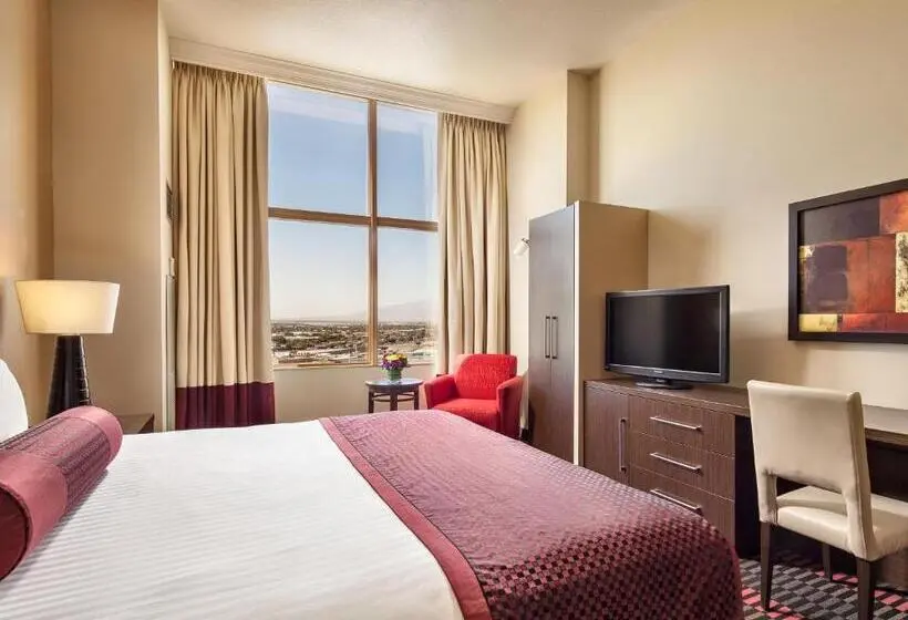 اتاق استاندارد با تخت بزرگ, The Strat Hotel, Casino & Tower