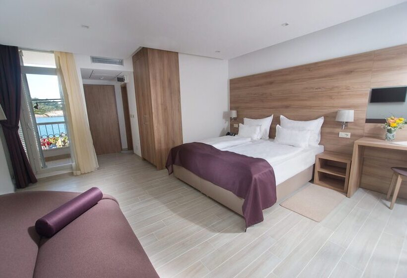 Номер Стандарт Вид на Море с Балконом, Biokovo