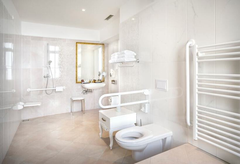 Номер Superior, Kvarner  Liburnia