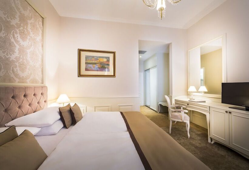 غرفة سوبيريور مطلّة علي البحر, Kvarner  Liburnia