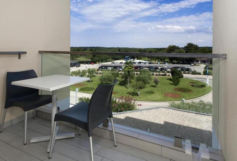 클래식 싱글 룸, Materada Plava Laguna