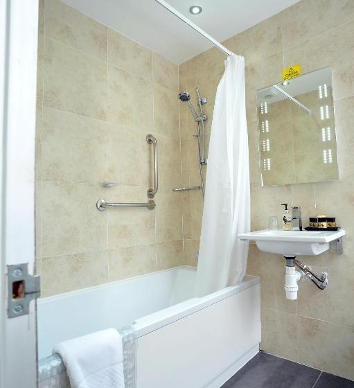 اتاق استاندارد یک نفره, The Kings Arms