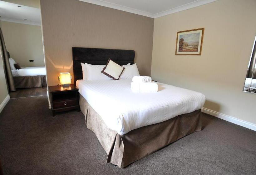 اتاق خانوادگی, The Kings Arms