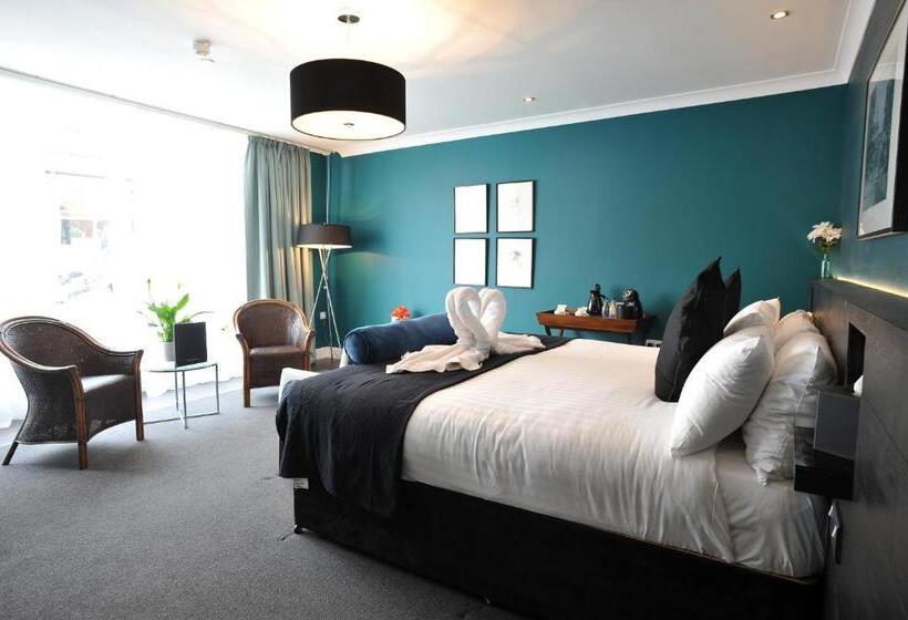 اتاق لوکس با تخت بزرگ, The Kings Arms