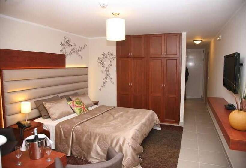Triple Room Sea View, Villa Garden Ulcinj Ulqin