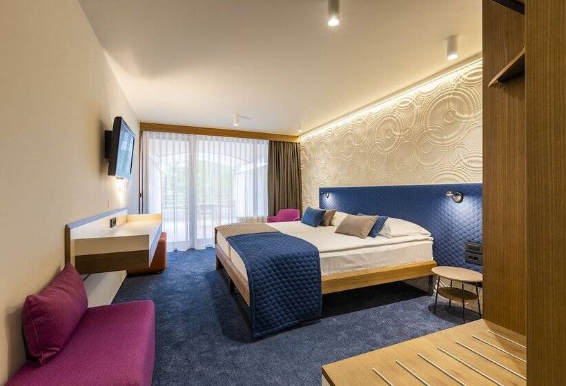 اتاق استاندارد با چشمانداز دریاچه, Park Sava Hotels & Resorts