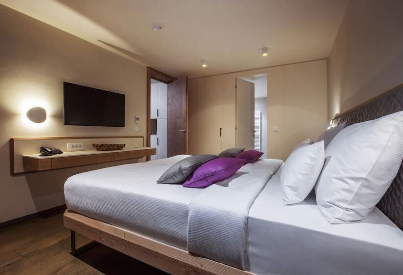 시니어 스위트, Park   Sava Hotels & Resorts
