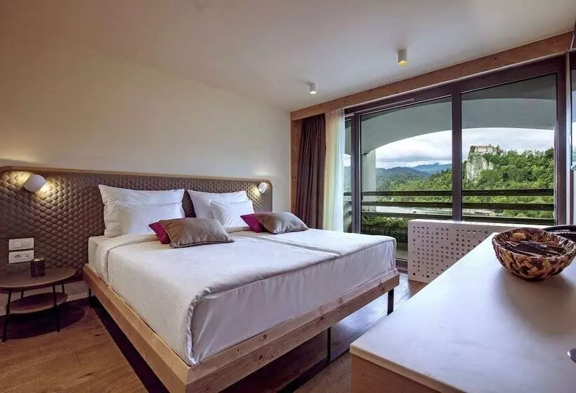 سوئیت سینیور, Park   Sava Hotels & Resorts
