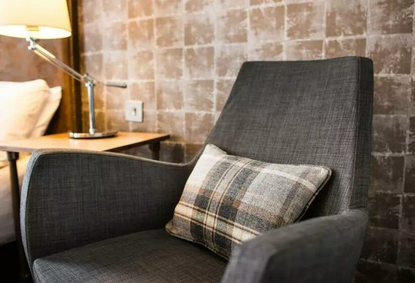 スタンダードシングルルーム, Glasgow West Hotel By Compass Hospitality
