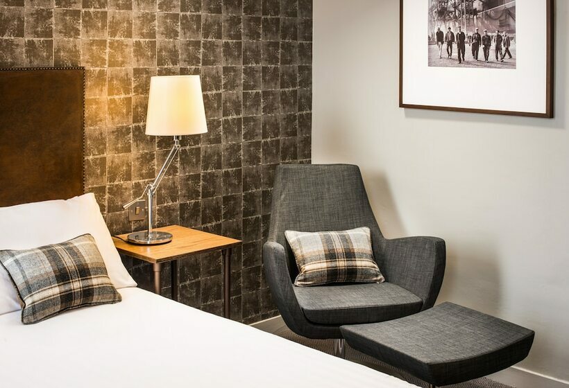 اتاق استاندارد یک نفره, Glasgow West Hotel By Compass Hospitality