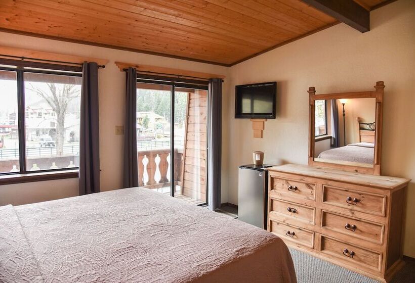 חדר קלאסי מיטה זוגית, Alpine Lodge Red River