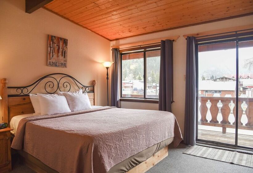 חדר קלאסי מיטה זוגית, Alpine Lodge Red River