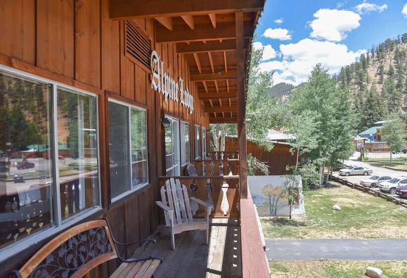 חדר רומנטי, Alpine Lodge Red River