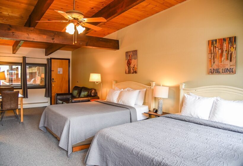 חדר סטנדרט שתי מיטות זוגיות, Alpine Lodge Red River