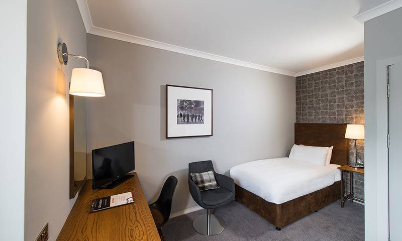 غرفة قياسية فردية, Glasgow West Hotel By Compass Hospitality
