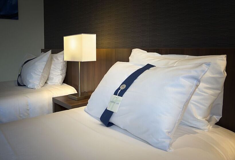 Номер Стандарт, Holiday Inn Express Lille Centre, An Ihg