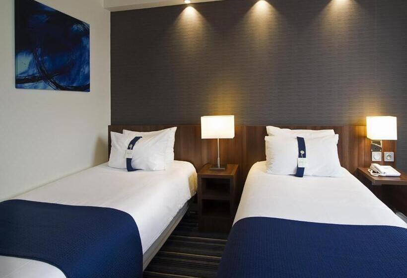 اتاق استاندارد برای معلولان, Holiday Inn Express Lille Centre, An Ihg