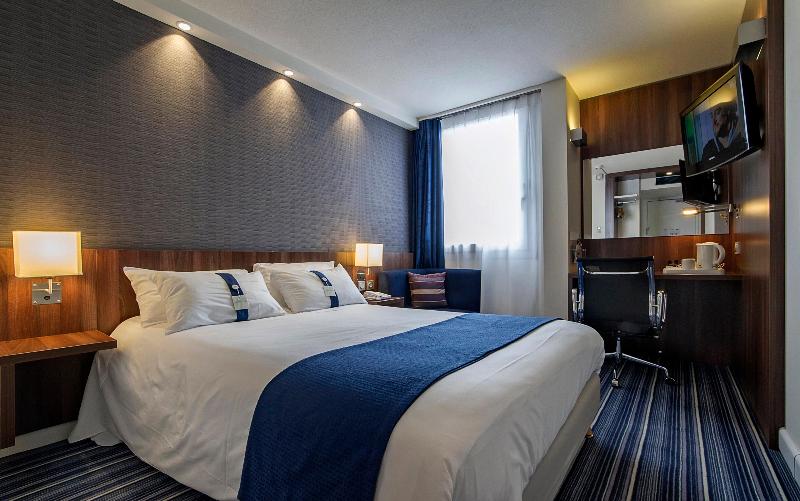 اتاق استاندارد برای معلولان, Holiday Inn Express Lille Centre, An Ihg