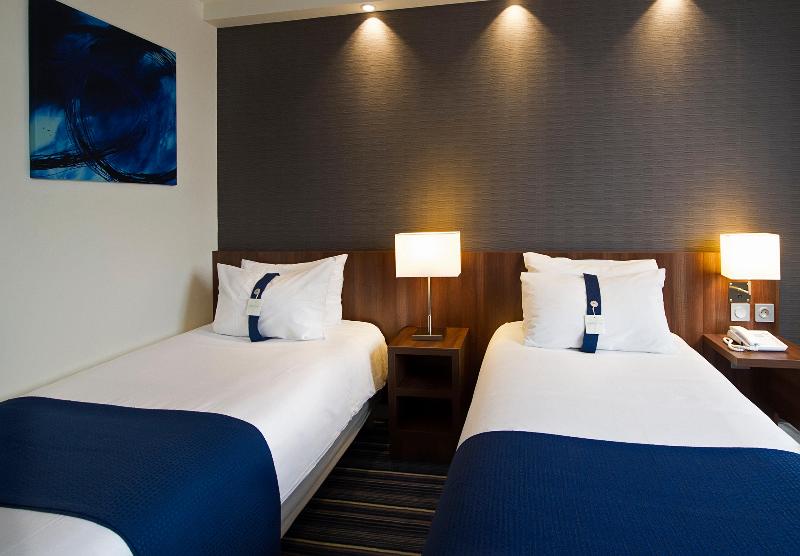 غرفة قياسية لذوى الاحتياجات الخاصة, Holiday Inn Express Lille Centre, An Ihg