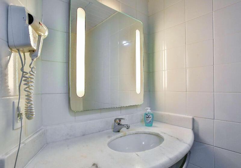 Номер Стандарт Двуспальная Кровать, Ibis Lausanne Crissier