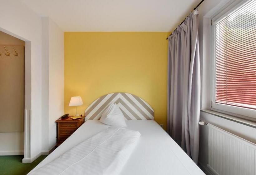 اتاق استاندارد یک نفره, Am Neutor Hotel Salzburg Zentrum