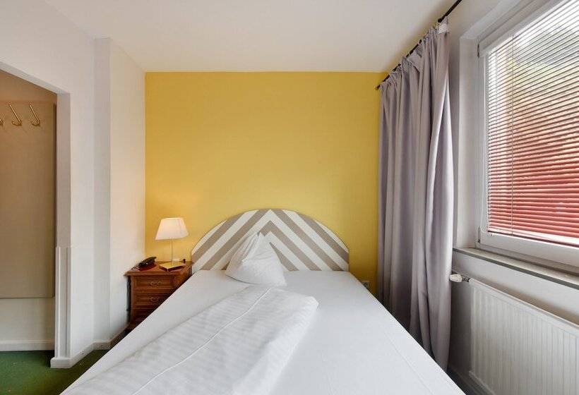 اتاق استاندارد یک نفره, Am Neutor Hotel Salzburg Zentrum