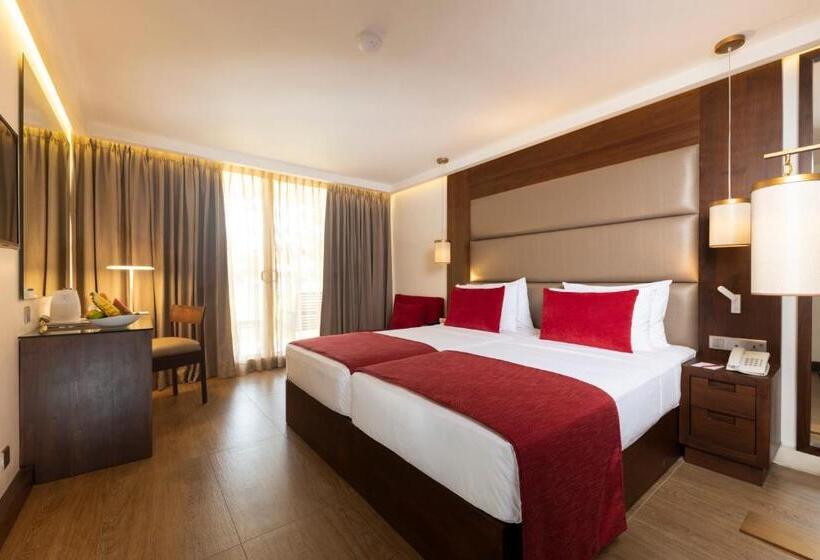 Chambre Deluxe, Pegasus Reef   A Beach Resort In Colombo
