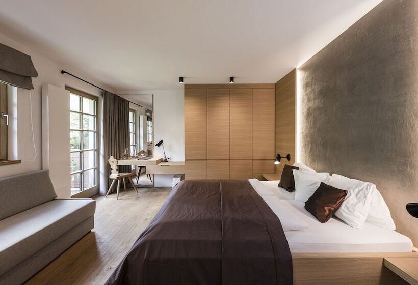 スーペリアールーム, Strasserwirt   Ansitz Zu Tirol