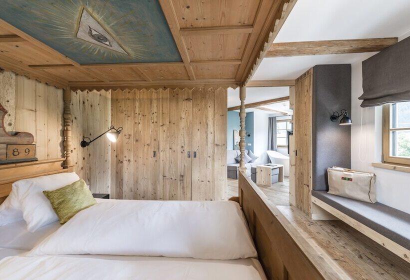 ジュニアスイート, Strasserwirt   Ansitz Zu Tirol