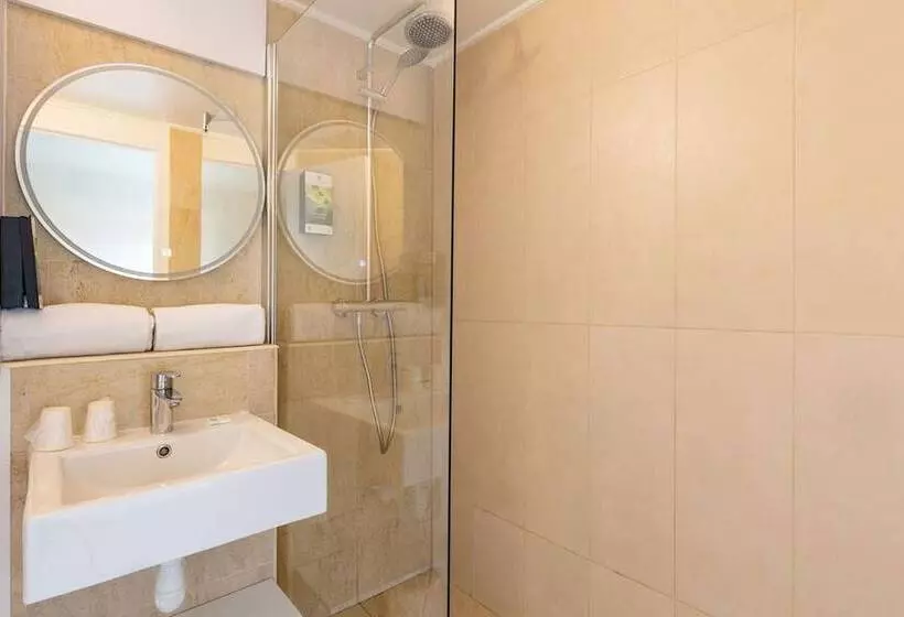 コンフォートルーム, Sure Hotel By Best Western Plaisir