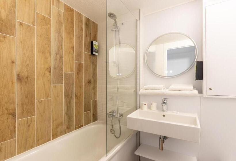 غرفة قياسية, Sure Hotel By Best Western Plaisir