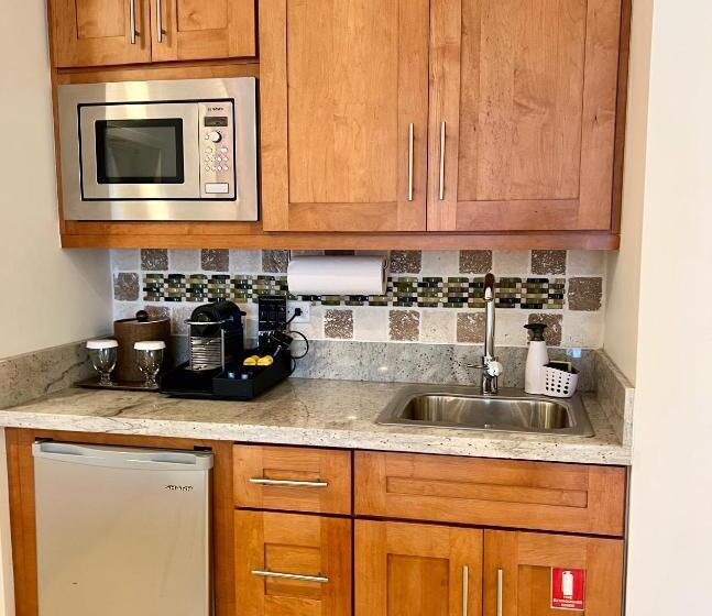 חדר סטנדרט עם נוף, Harbour Village Beach Club