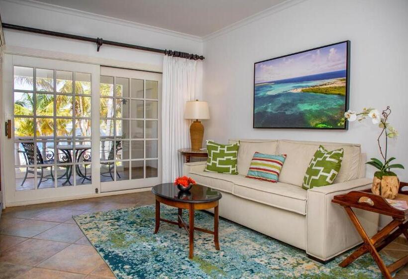 מיטת קינג בסוויטה, Harbour Village Beach Club