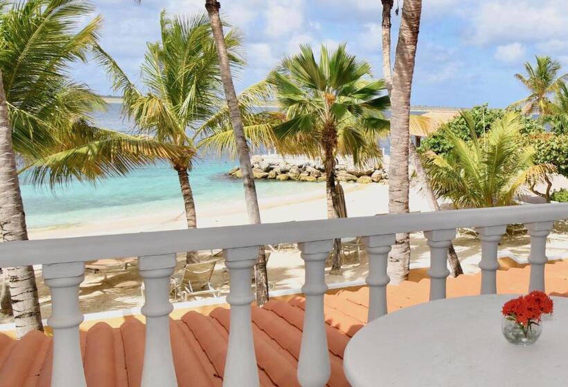 מיטת קינג בסוויטה, Harbour Village Beach Club