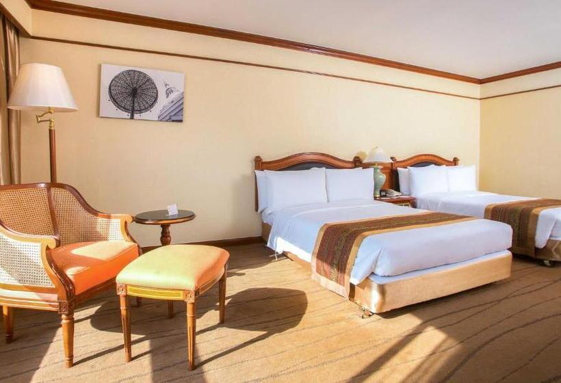 Номер Премиум, Centara Riverside Hotel Chiang Mai