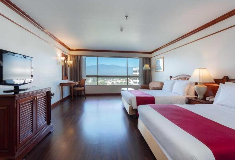 Номер Superior, Centara Riverside Hotel Chiang Mai