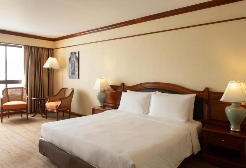 Номер Deluxe Кровать Кинг, Centara Riverside Hotel Chiang Mai