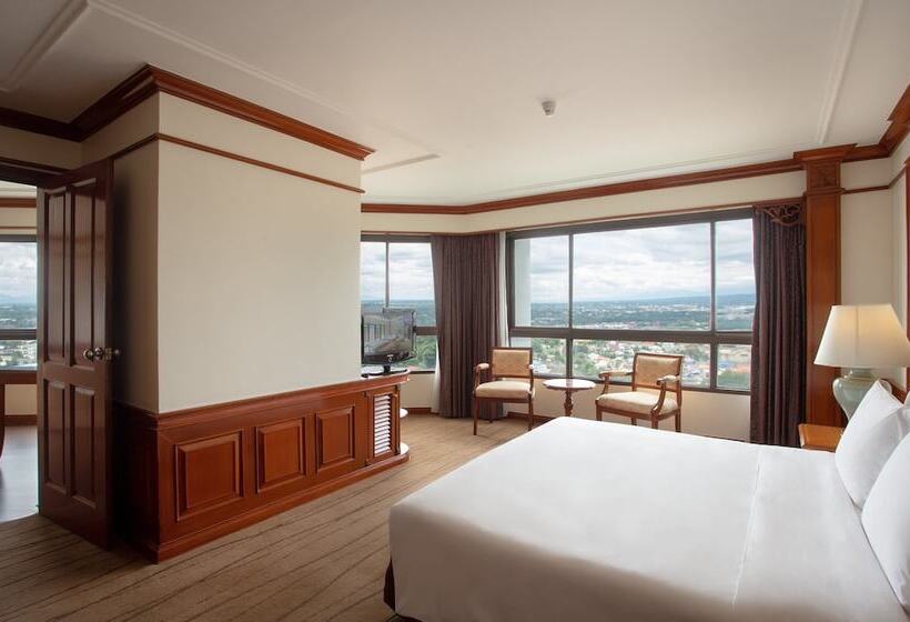Люкс Вид на Реку, Centara Riverside Hotel Chiang Mai