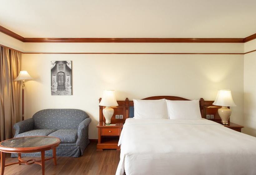 Номер Премиум, Centara Riverside Hotel Chiang Mai