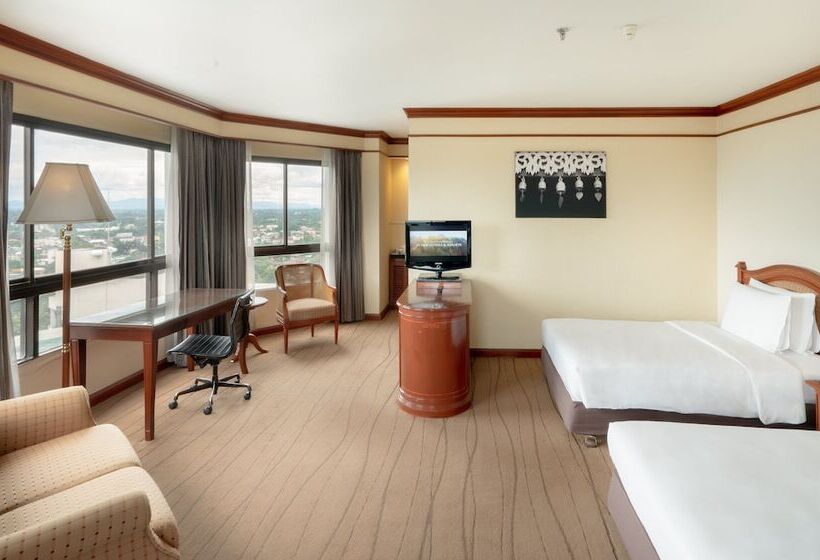 Полулюкс, Centara Riverside Hotel Chiang Mai