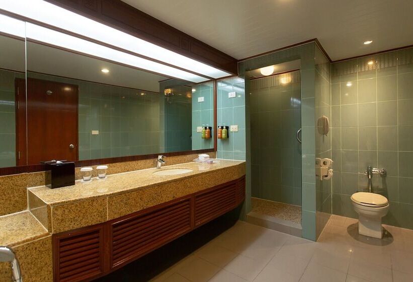 Номер Deluxe, Centara Riverside Hotel Chiang Mai
