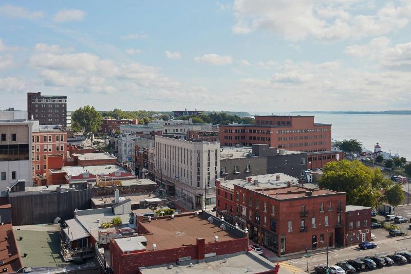 غرفة قياسية سرير ملكى, Delta Hotels By Marriott Trois Rivieres Conference Centre