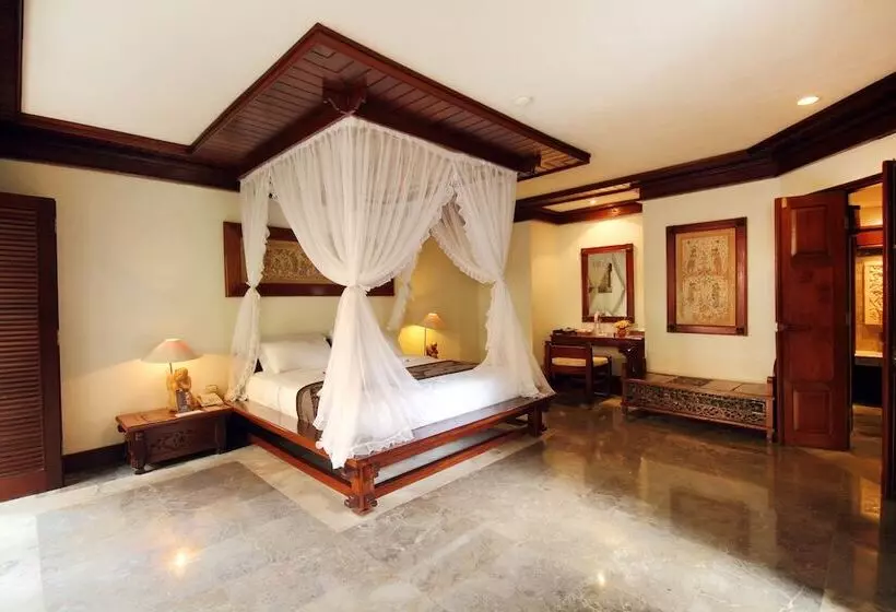 スイート, Balisani Suites