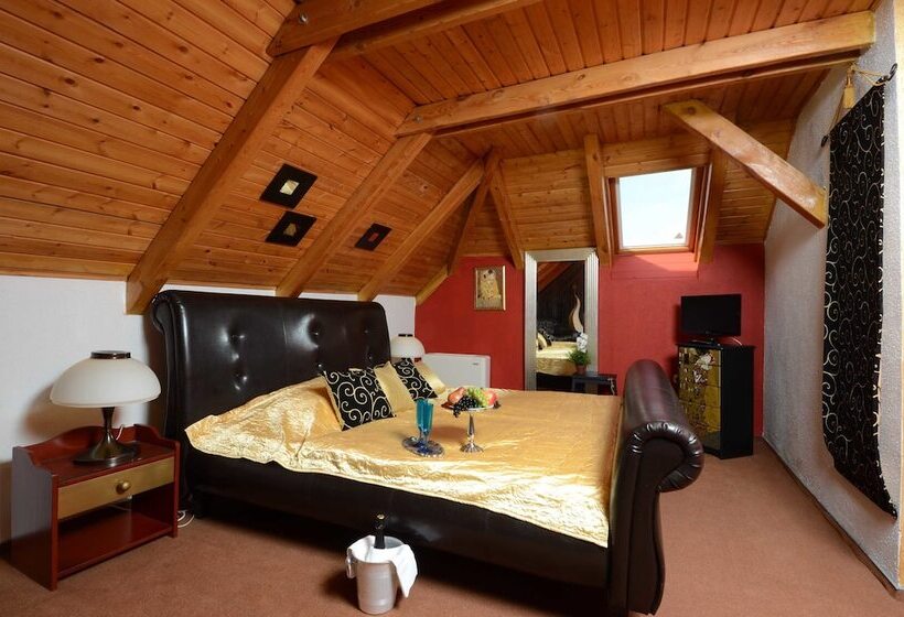 جناح عائلي, Janus Boutique Hotel & Spa