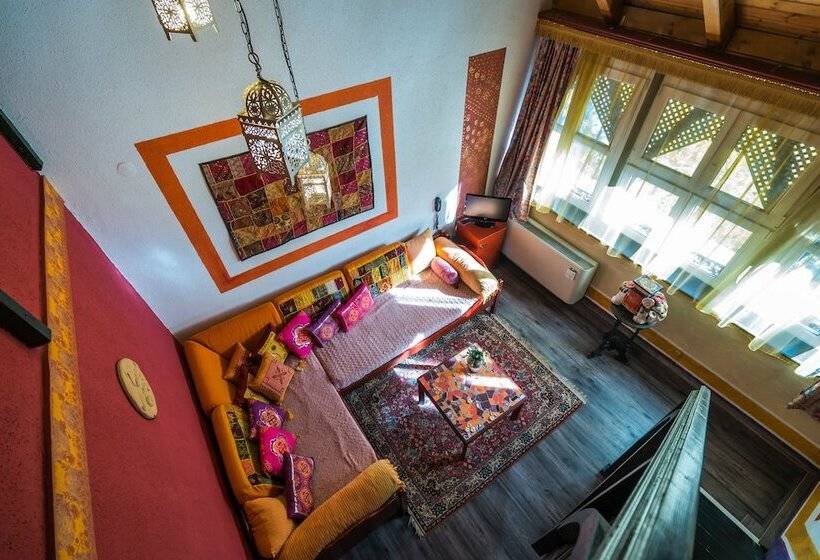 جناح عائلي, Janus Boutique Hotel & Spa