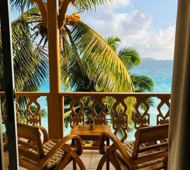 اتاق سوپریور, Patatran Village