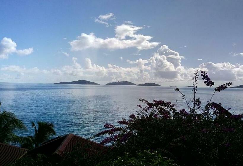 اتاق سوپریور, Patatran Village