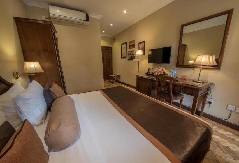 اتاق لوکس, Speke Hotel 1996 Ltd